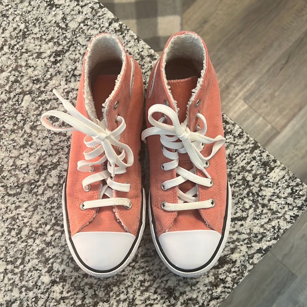 Converse- Women’s (size 6/kids 4) High Top Sneakers